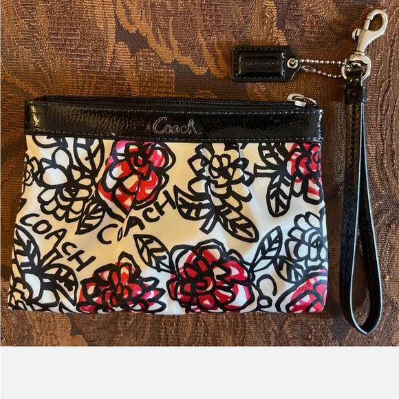 COACH POPPY DAISY GRAFFITI WRISTLET WALLET REMOVEABLE STRAP COIN PURSE POUCH - Picture 4 of 9